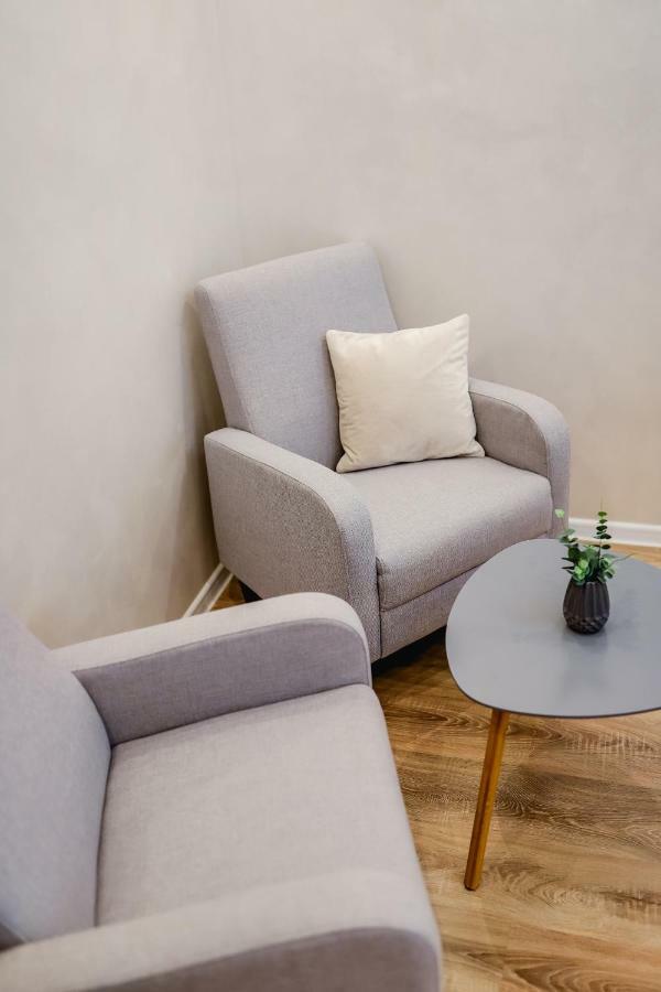 Great Apartment Near Unic Shopping Center キシナウ エクステリア 写真